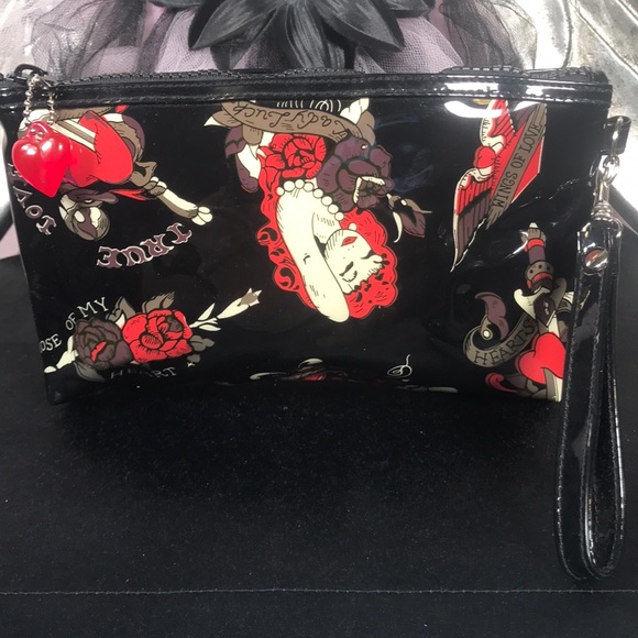 Nick & Nora tattoo wristlet ❤️ - Picture 3 of 4